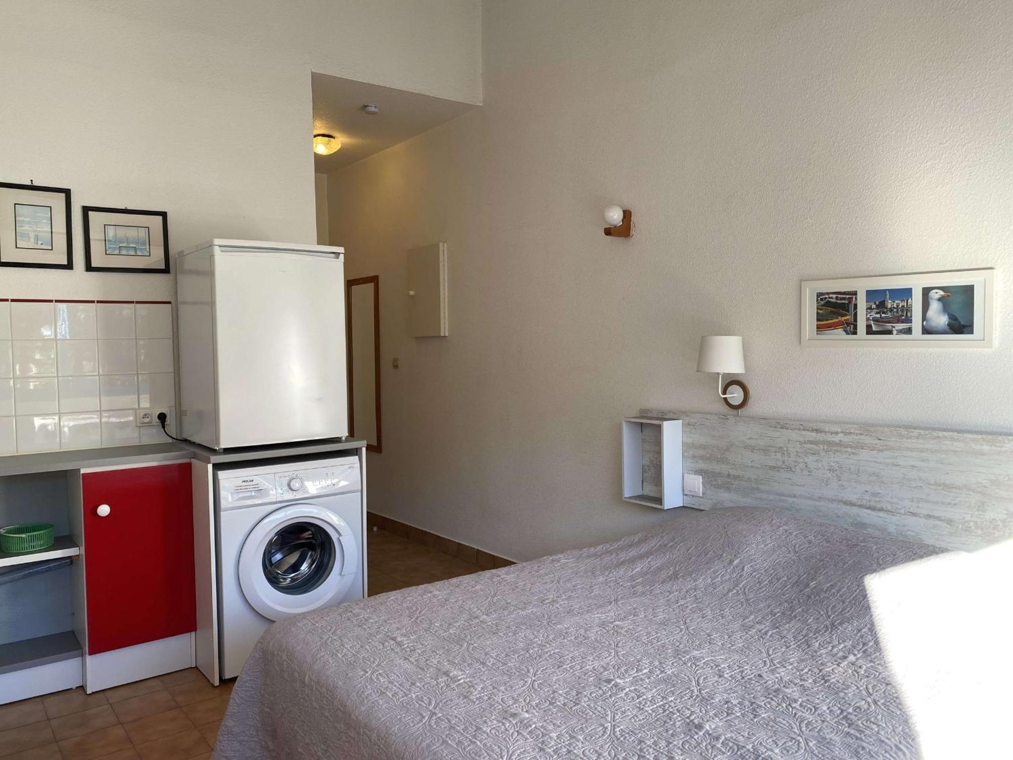 Studio Balaruc-les-Bains, 1 pièce, 2 personnes - FR-1-553-114 Extérieur photo